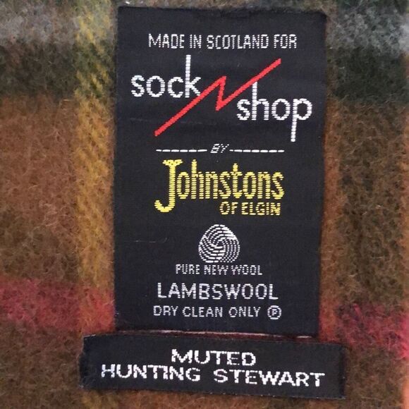 Johnstons of Elgin Made in Scotland pure New World lambs wool plaid scarf - Picture 2 of 5